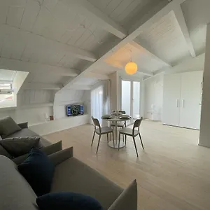 Imhome - Abruzzi Appartamento Milano