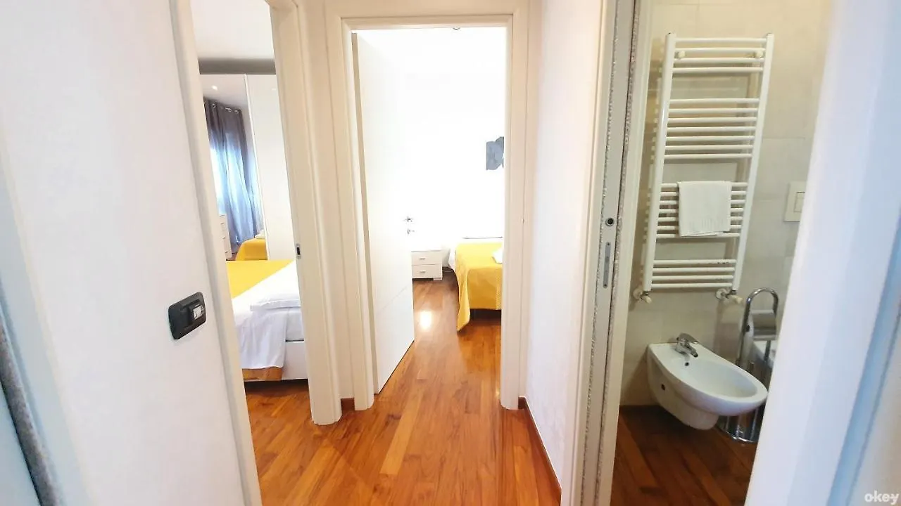 Wow Waterfront Apartment - Bari Fesca