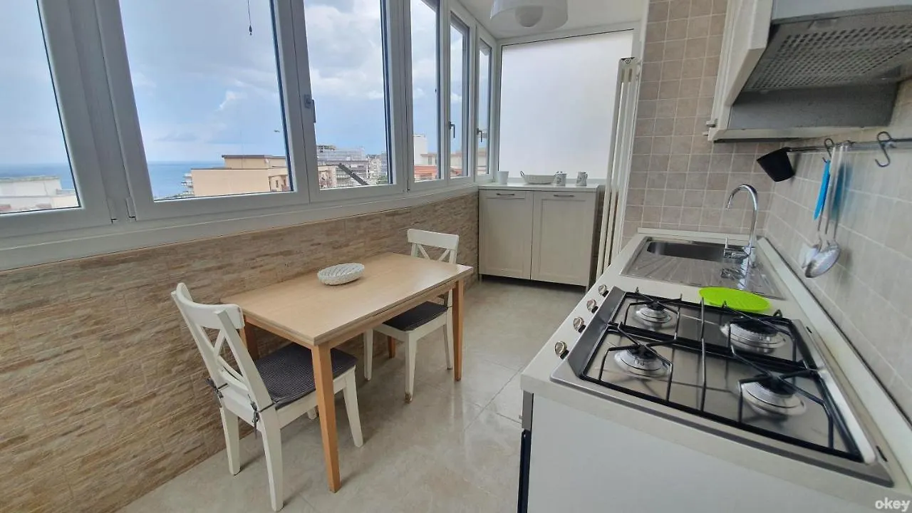 Wow Waterfront Apartment - Bari Fesca