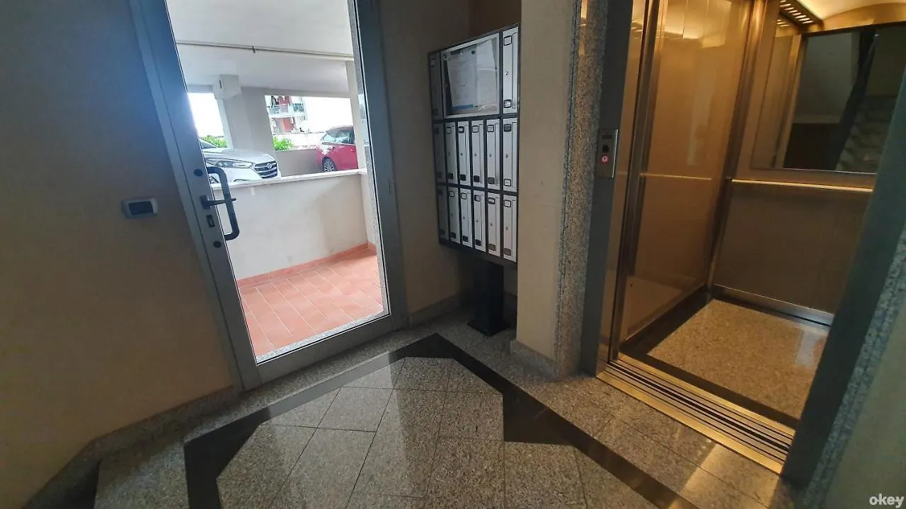 Wow Waterfront Apartment - Bari Fesca